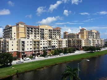 Colonnade Towers